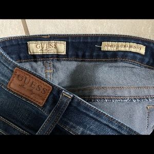 Guess Power Ultra Skinny jeans, size 28.